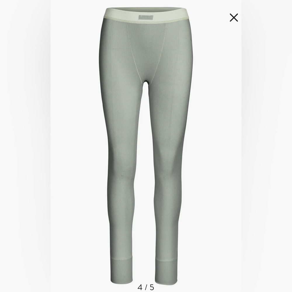 SKIMS Cotton Rib Legging - Picture 10 of 10